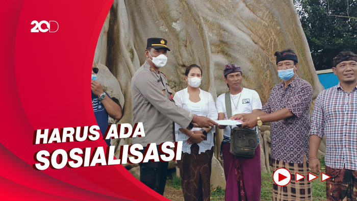Menparekraf Buka Suara Soal Aksi Bule Telanjang di Bali