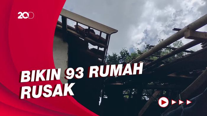 Cerita Warga soal Puting Beliung di Lebak: Rangka Baja Terbang