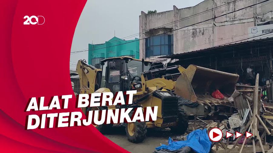 Pembongkaran 48 Lapak PKL di Rangkasbitung