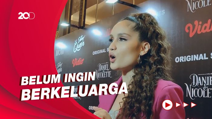Cinta Laura Bantah Memilih Childfree
