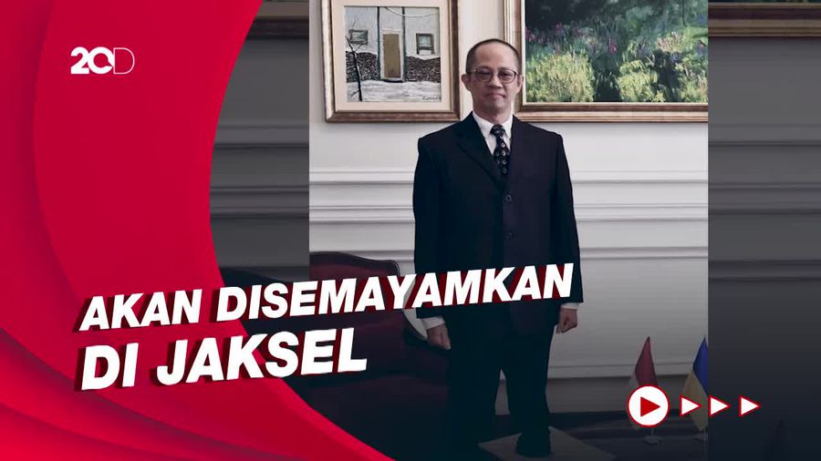 Dubes RI untuk Ukraina Gafhur Akbar Dharmaputra Tutup Usia