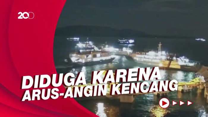 Detik-detik Dua Kapal di Selat Bali Tabrakan