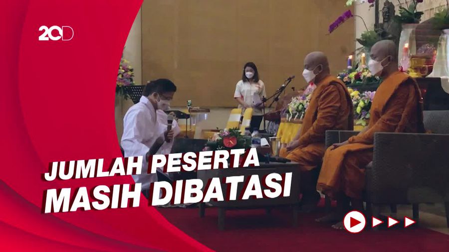 Suasana Perayaan Waisak di Vihara Dharma Bhakti