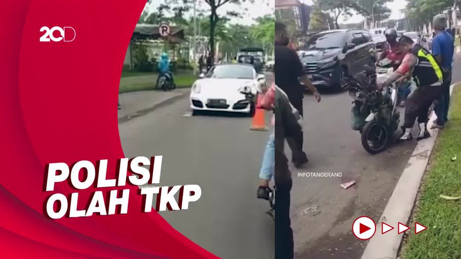Mobil Porsche Tabrak Motor di Alam Sutera Tangsel