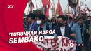 Mahasiswa Geruduk DPR RI Protes Harga Sembako-Gaji Guru