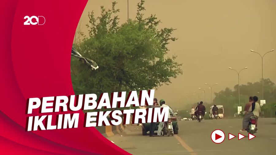 Penampakan Badai Debu Menyapu Ibu Kota Pakistan
