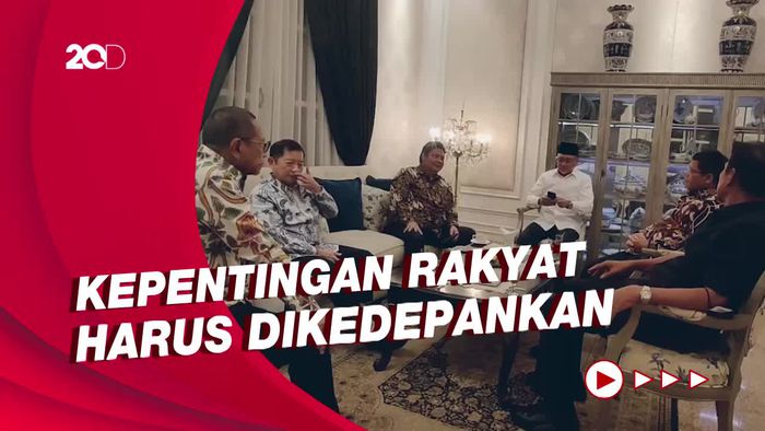 PDIP Sindir Koalisi Golkar-PAN-PPP: Terlalu Awal, Buang Energi