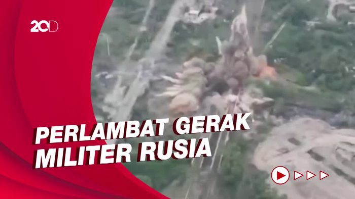 Detik-detik Pasukan Ukraina Meledakkan Jembatan di Luhansk