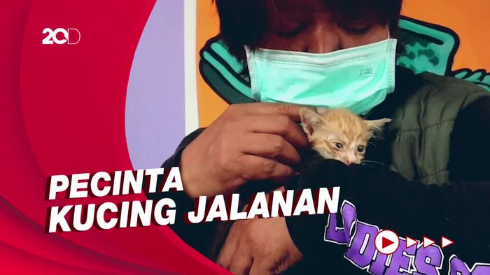 Kisah Bu Menon Bukan Pengemudi Ojol Biasa