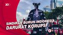 Potret Patung Tikus Berdasi-Kitab Omnibus Law Raksasa di Demo Buruh