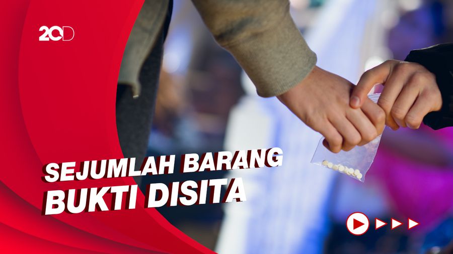 Hasil Tes Urine Gary Iskak Positif Sabu-sabu