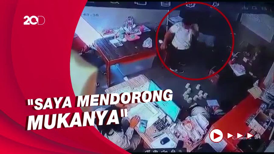 Rekaman CCTV Diduga Benny Harman Tampar Pegawai Resto di Labuan Bajo