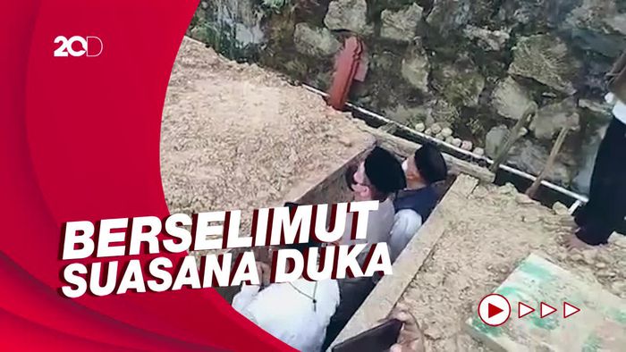 Suasana Duka Selimuti Proses Pemakaman Buya Syafii di Kulon Progo