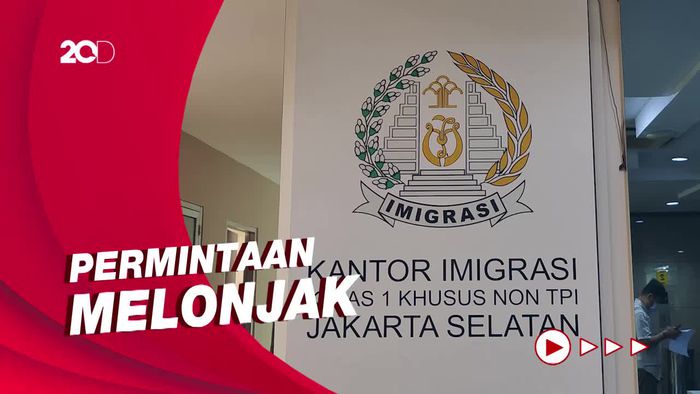 Suasana Pelayanan Paspor Hari Sabtu di Kantor Imigrasi Jaksel 