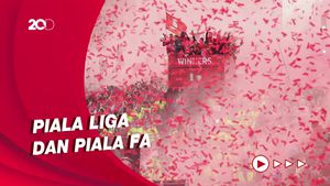Meriahnya Parade Bus Terbuka Liverpool dengan Dua Trofinya