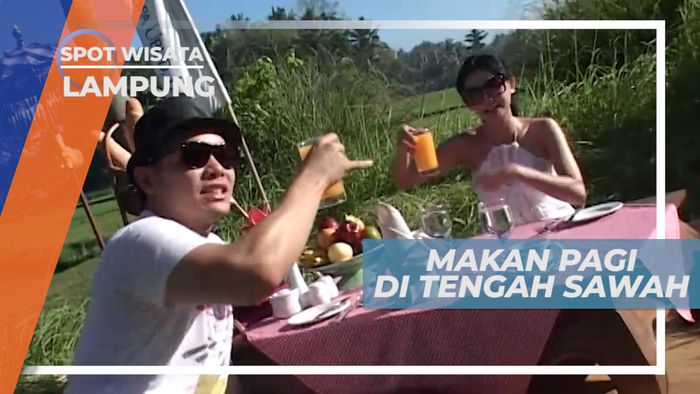 Makan Pagi Berteman Udara Sejuk dan Panorama Sawah di Lampung