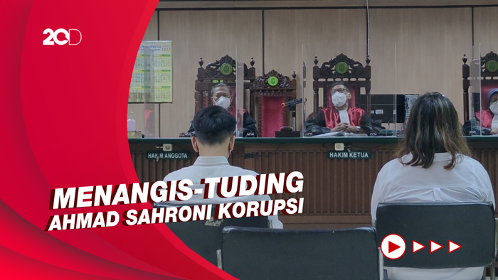 Luapan Emosi Adam Deni Usai Dituntut 8 Tahun Penjara