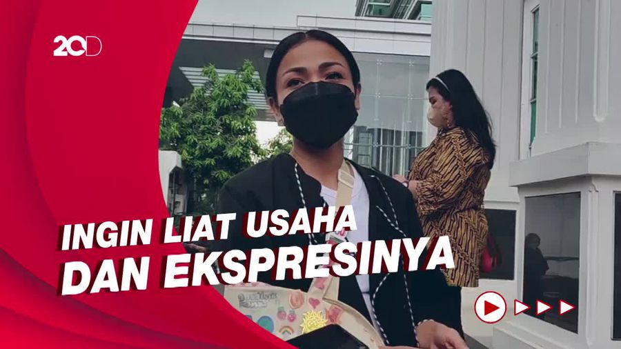 Nirina Zubir Ingin Terdakwa Mafia Tanah Dihadirkan Langsung ke Pengadilan