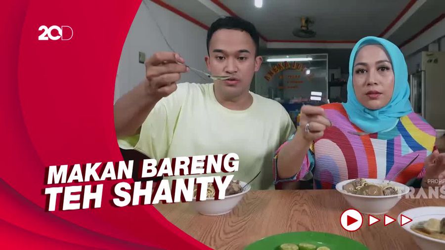 Bikin Laper: Siapa Berani Makan Bakso Sambal 1 Mangkok?