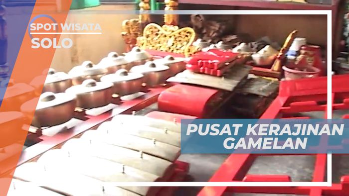 Mengunjungi Pusat Kerajinan Alat Musik Tradisional Gamelan, Solo
