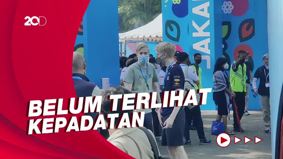 Penonton Formula E Mulai Berdatangan di Ancol 