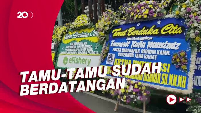 Suasana Gedung Pakuan yang Menggelar Pengajian untuk Eril
