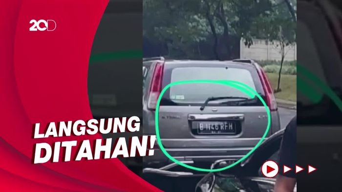 Pengemudi Mobil Berpelat RFH Ditangkap, Bermula dari Serempetan