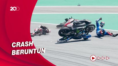 Chaos di Tikungan Pertama: Bagnaia-Nakagami Jatuh, Rins Terpental