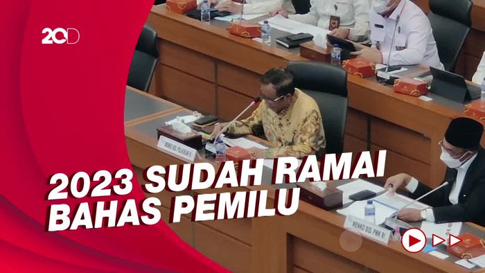 Bahas Dana Pengamanan Pemilu, Mahfud Md Singgung Airlangga Bentuk KIB