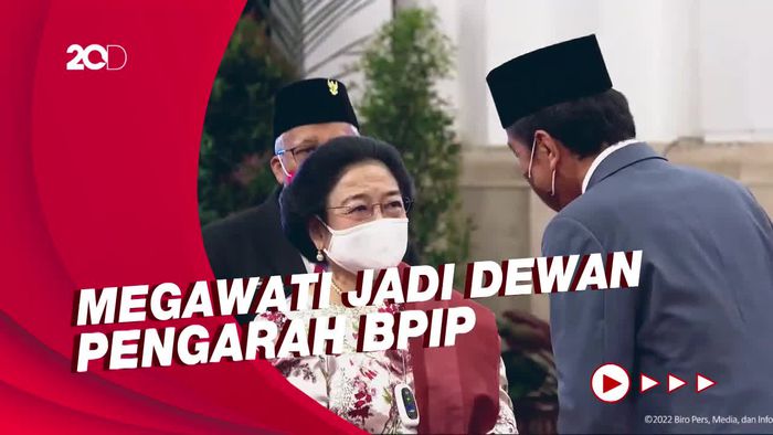 Senyum dan Tawa Megawati-Jokowi saat Pelantikan BPIP