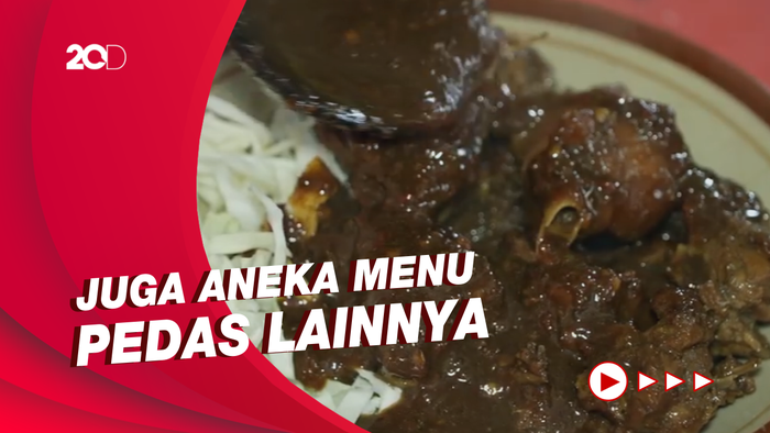 Bikin Laper: Gurih Pekatnya Rica Entog Pak Gedhi di Solo