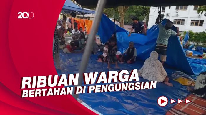Trauma dan Takut Gempa Susulan, Ribuan Warga Mamuju Ngungsi