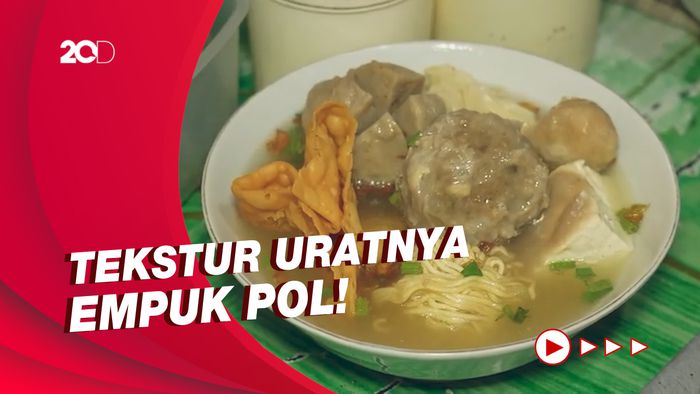Bikin Laper: Bakso Malang Campur Urat di Kalibata