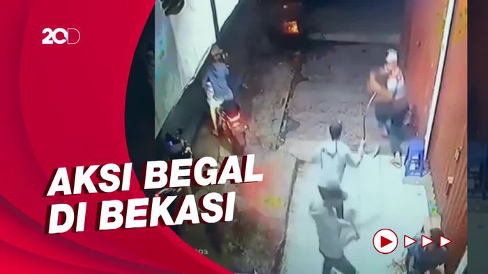 Detik-detik Begal Bawa Celurit Rampas HP Buruh Pabrik di Bekasi