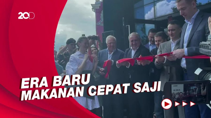 Gerai Baru McDonalds di Rusia Langsung Diburu Warga