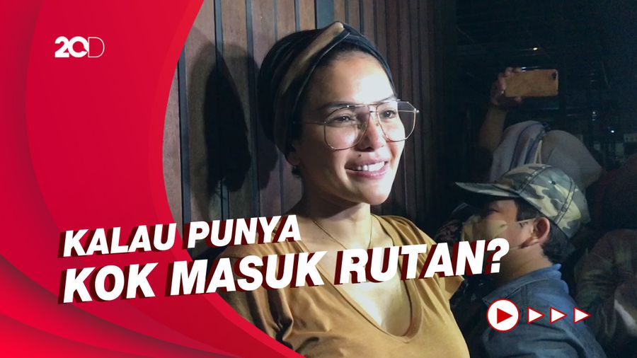 Nikita Mirzani Bantah Punya Backingan Hukum