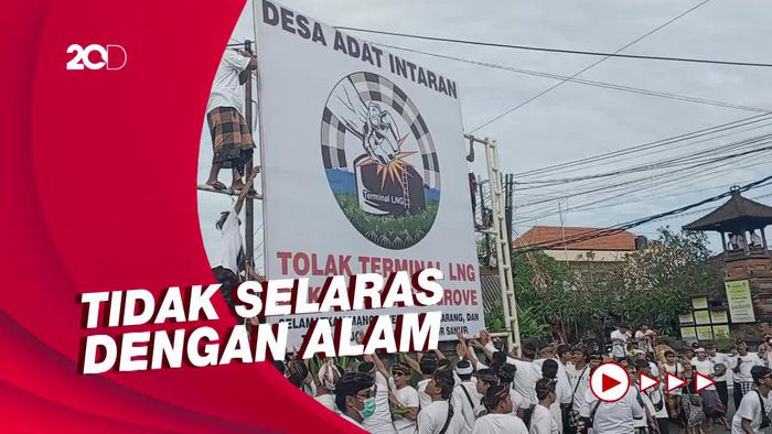Warga Intaran Tolak Pembangunan Terminal LNG di Hutan Mangrove   