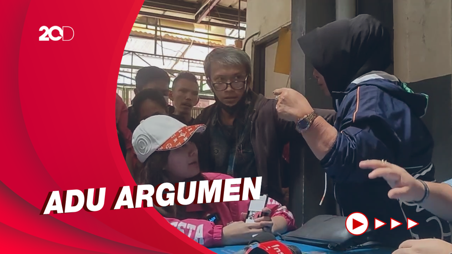 Momen Ribut-ribut Pihak Razman dengan Denise Chariesta