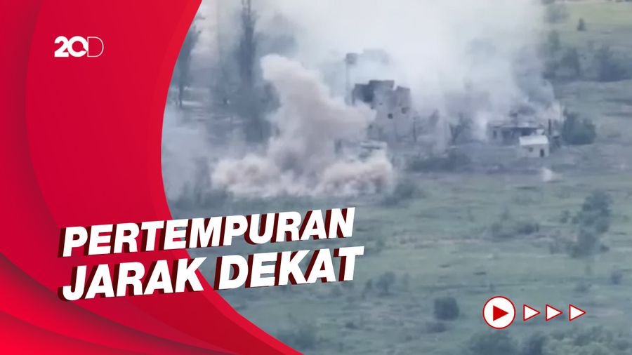 Kamera Drone Abadikan Pertempuran Sengit di Luhansk