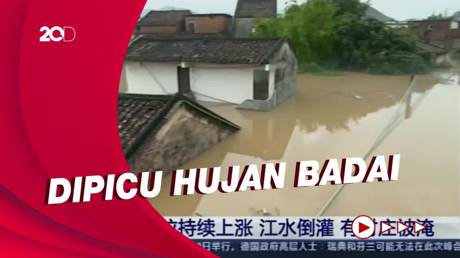 China Dilanda Banjir Besar dan Tanah Longsor