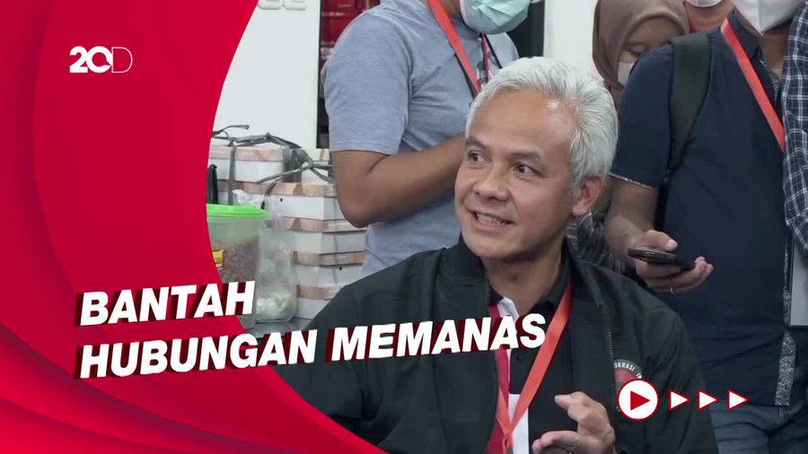 Salam Komando Bareng Bambang Pacul, Ganjar: Mesti Kompak Perintah Ketum