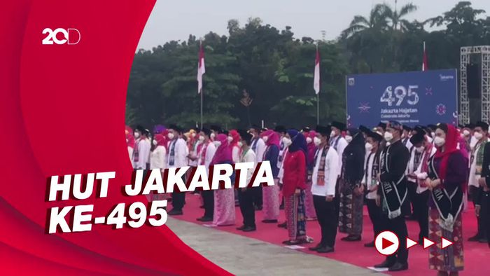 Anies Pimpin Upacara HUT Jakarta di Lapangan Monas