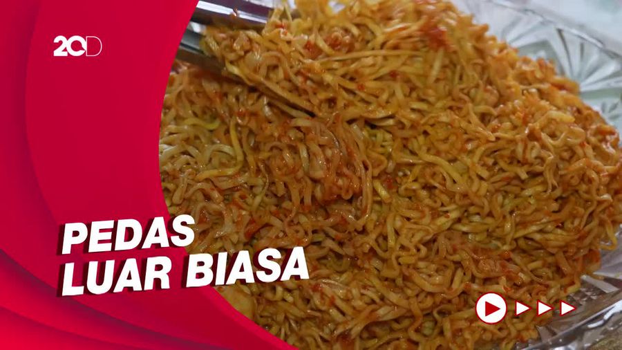 Bikin Laper: Mie Lava Api yang Menggetarkan Lidah