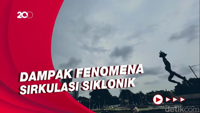 Pertumbuhan Awan Hujan Masih Signifikan, Simak Prakiraan Cuaca Kota Anda!