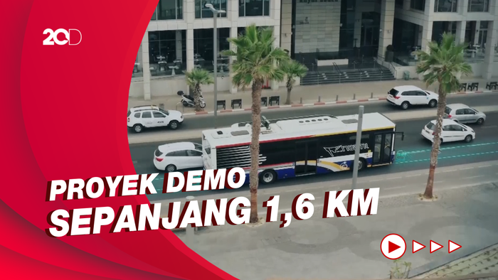 Berkendara Sekaligus Isi Daya Saat Mengemudi Lewat Proyek SmartRoad