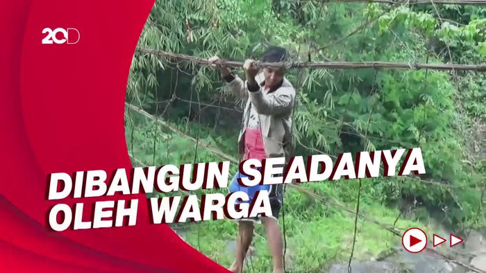 Pemandangan Miris Warga Cianjur Tantang Maut Lewat Jembatan Kawat