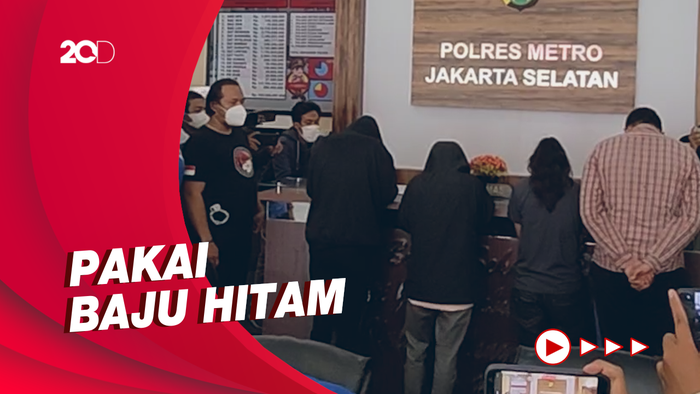 DJ Joice Challista yang Tertunduk Malu Saat Rilis Narkoba