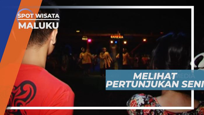 Berkunjung ke Taluk Jailolo, Melihat Pertunjukan Seni Tradisional Maluku Utara