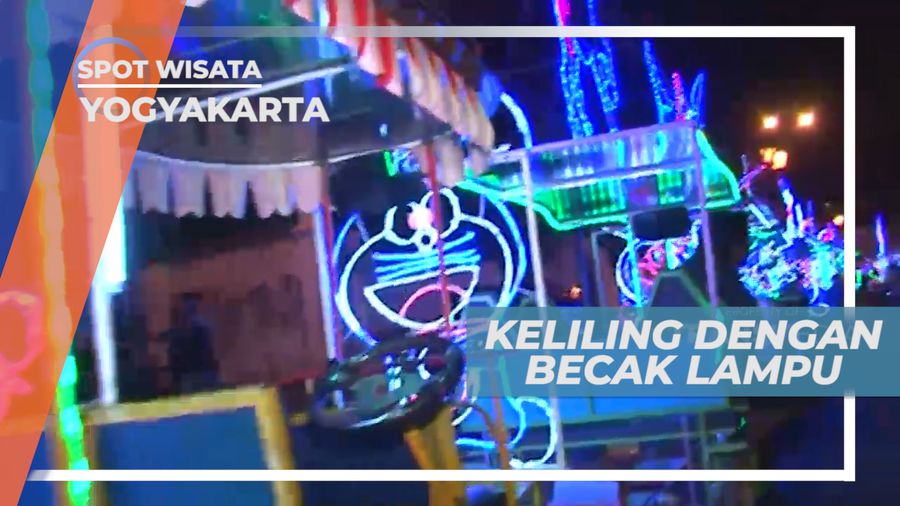 Berkeliling Kawasan Alun-alun Kidul Dengan Becak Lampu, Yogyakarta