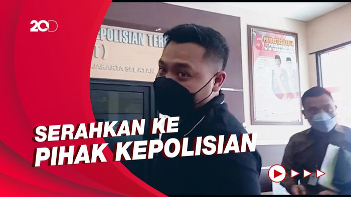 Developer Angel Token Jalani Pemeriksaan di Polres Jaksel 